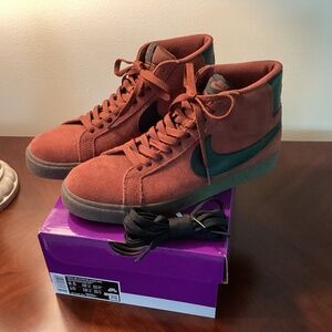 Nike SB Zoom Blazer Mid 8.5